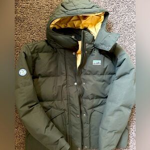 Patagonia Downdrift Insulated Jacket NWT